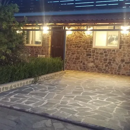Nyaraló Sotiriou